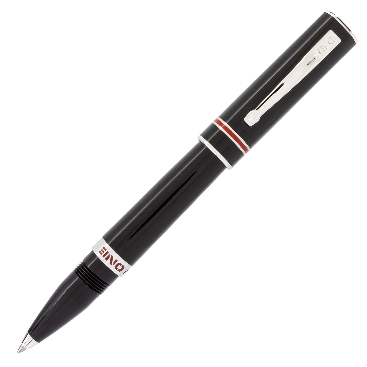 Delta is experiencing its third decade of operation, years for the pleasure of creating fine writing instruments, handcrafted with love, then choosing the best stores in the world, real "boutiques" for their distribution.