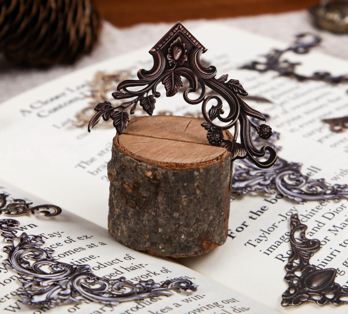 Retro Story - Baroque Corner Stickers