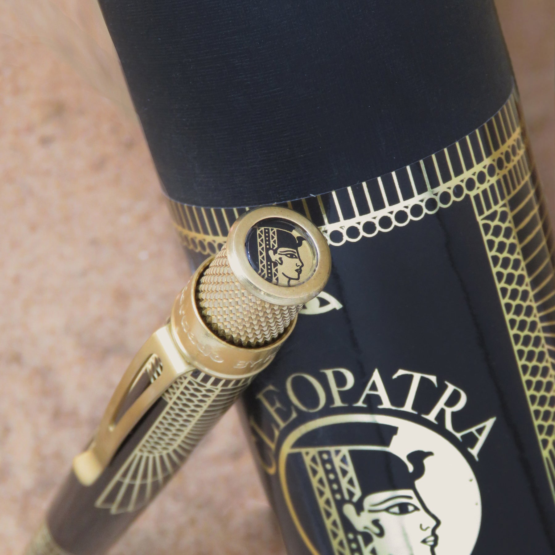 Retro 1951 Cleopatra Rollerball