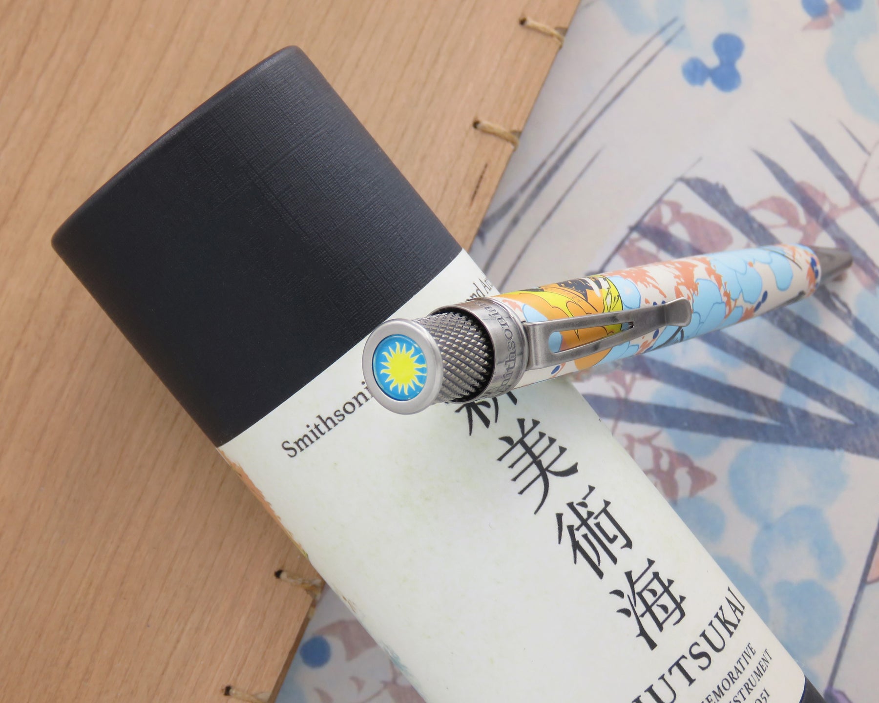 Retro 1951 Smithsonian Bijutsukai (Asian Fan) Rollerball