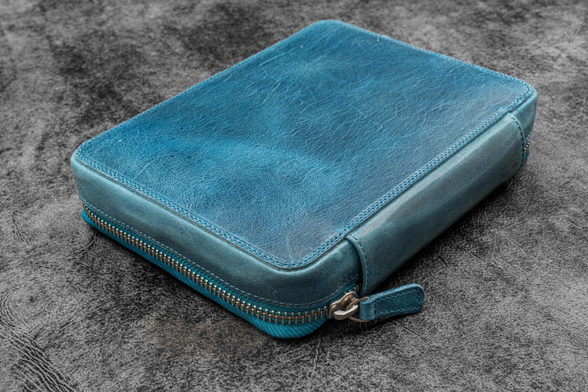 Galen Leather Co. Zippered A5 Wide Expansi Folio - Crazy Horse Ocean Blue