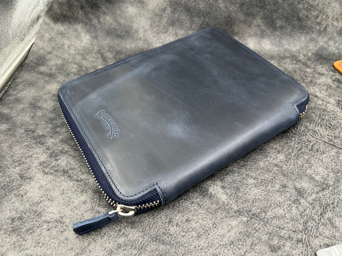 Galen Leather Co. Zippered 20 Slot Pen Case - Crazy Horse Navy Blue