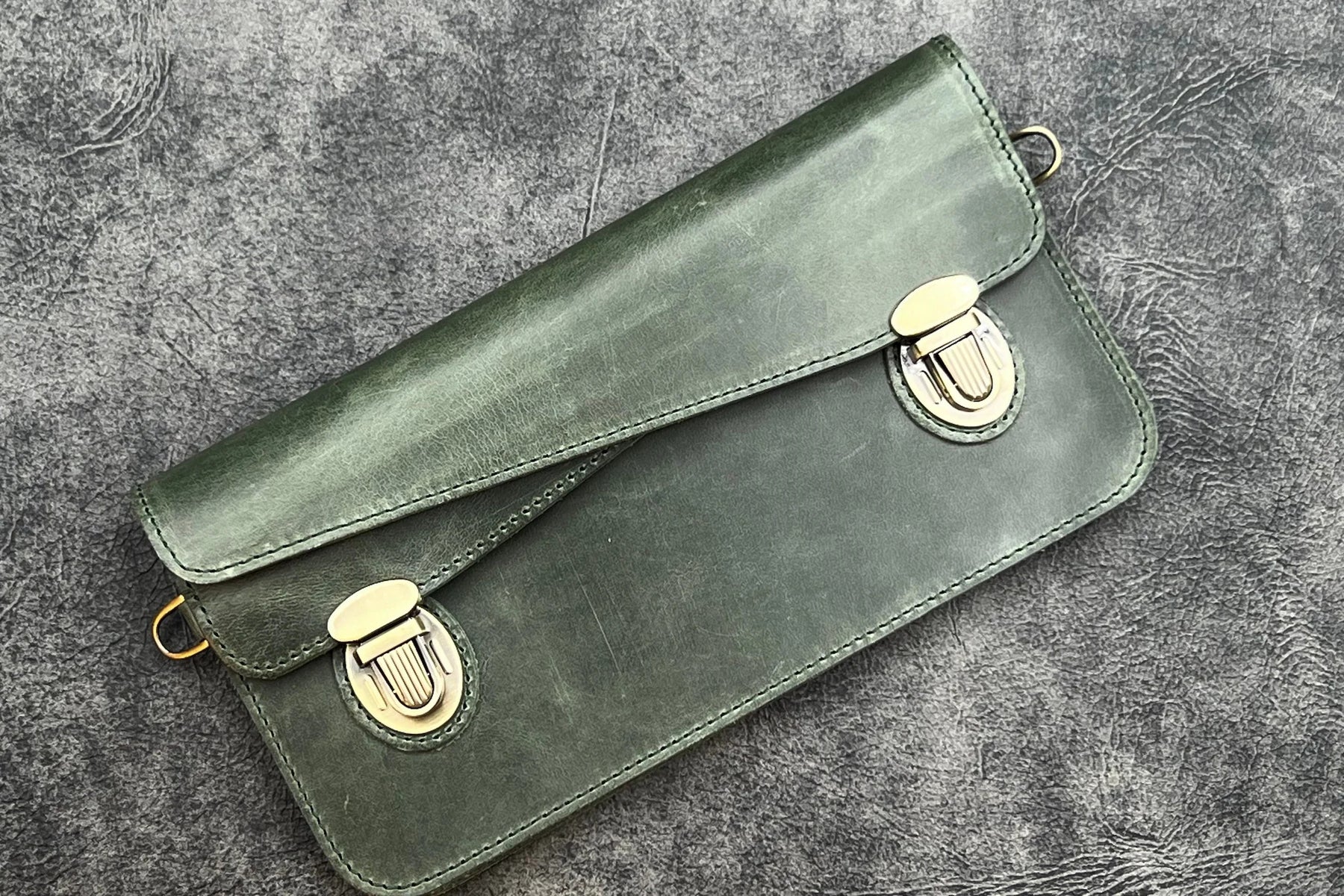 Galen Leather Co. Accordion Pouch - Forest Green