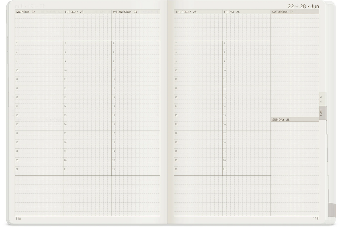 Wonderland222 2026 A5 Weekly Planner | Core | Stacked Weekends - Midnight Sky