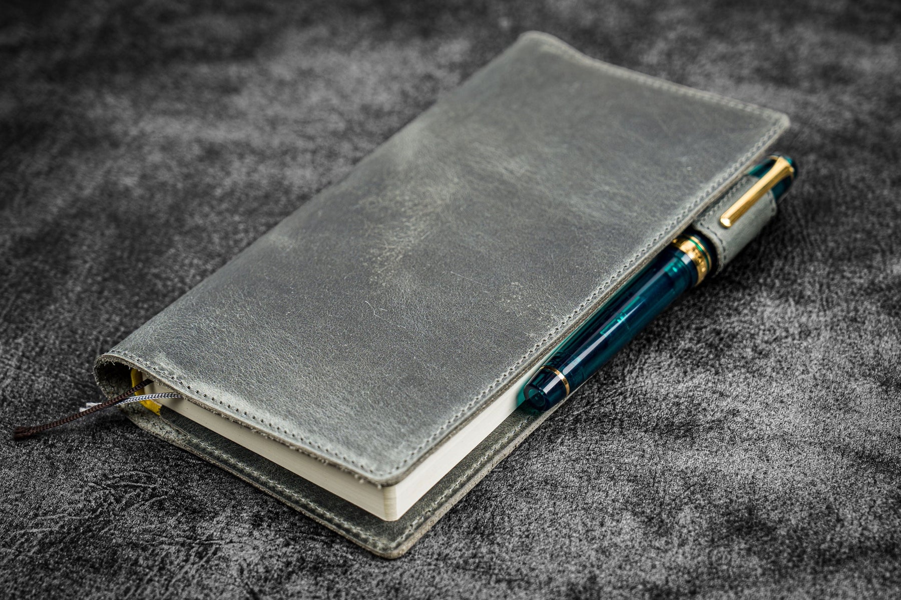 Galen Leather Slim Hobonichi Weeks Planner Cover - Crazy Horse Smoky