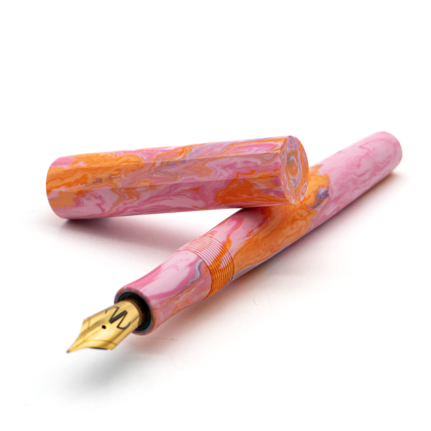 Vanness x Newton Pens Pink Swirl- Pinnacle Small