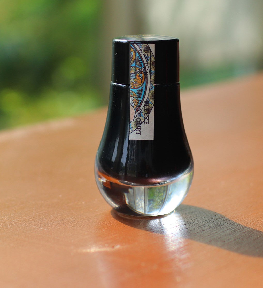 Dominant Industry No.30 - Pearl - Painters Scented Series- Bleuze Hadancourt