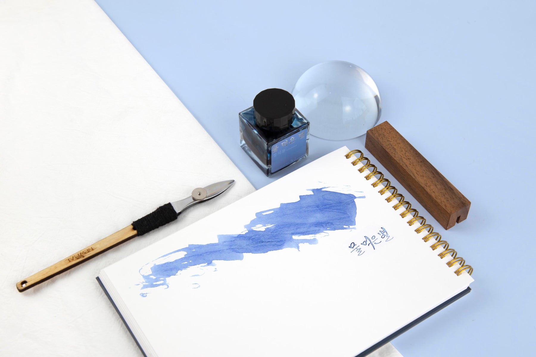 Wearingeul A Watery Star Shimmer Ink
