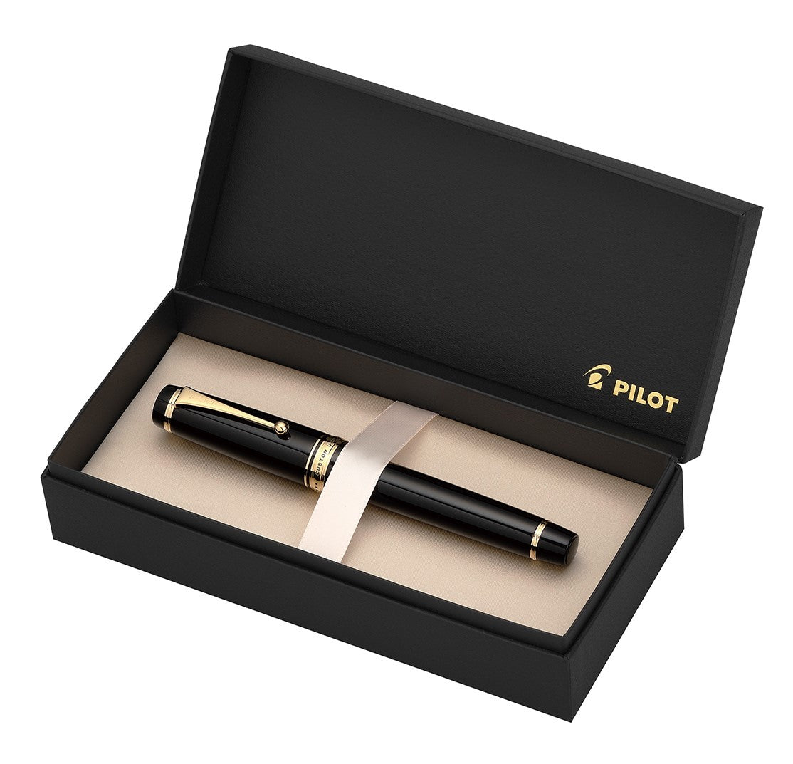 Pilot Custom 845 Black Urushi Fountain Pen