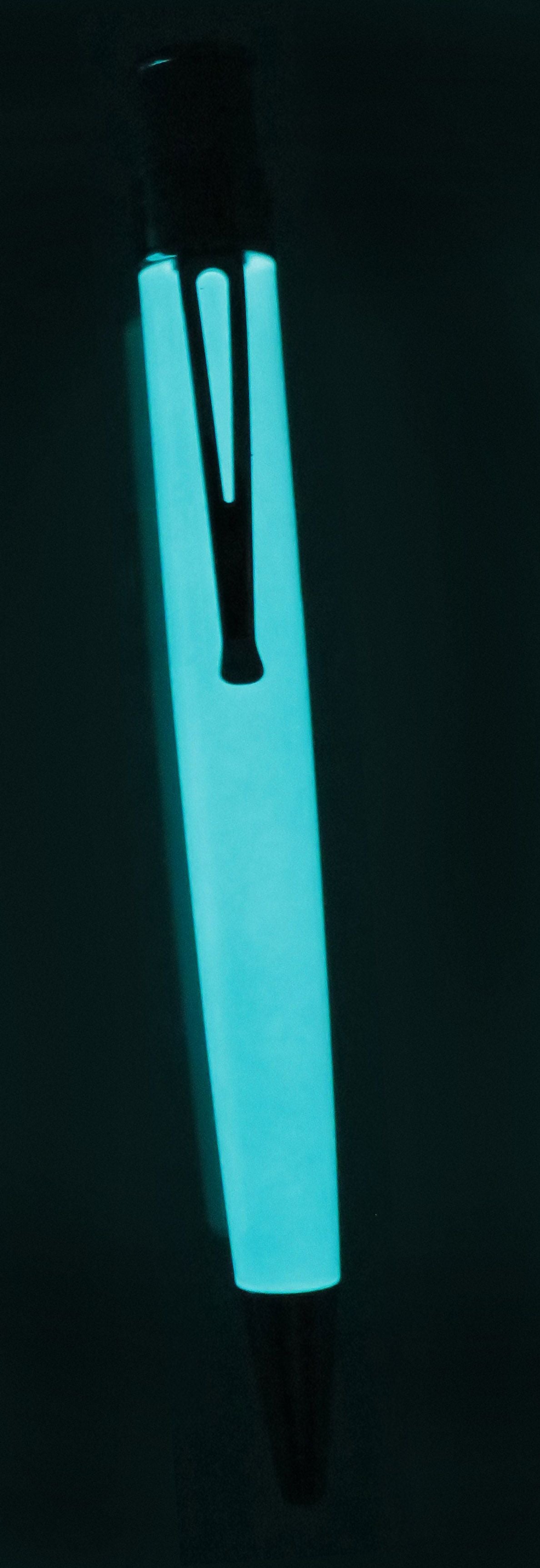 Retro 1951 Classic Lacquer White Glow In Dark