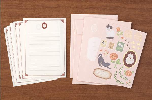 Midori Letter Set (922) Collage - Cat