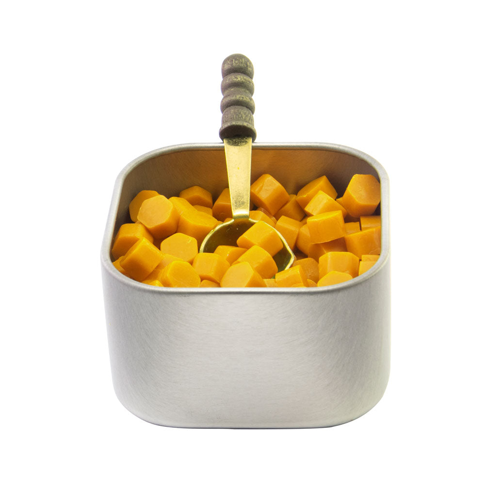Freund Mayer Sealing Wax Beads in Tin with Spoon- Goldenrod