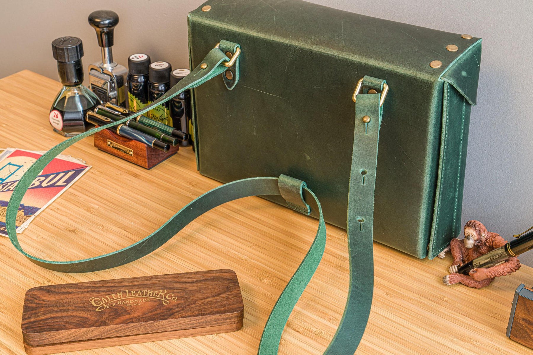 Galen Leather Co. Writer's Medic Bag - Crazy Horse Forest Green
