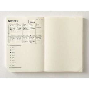 Midori  MD Notebook Journal A5 -1 Day 1 Page - Dot Grid