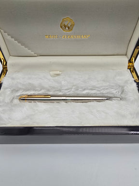 Wahl-Eversharp Skyline Classic Palladium w/ Gold Trim Fountain