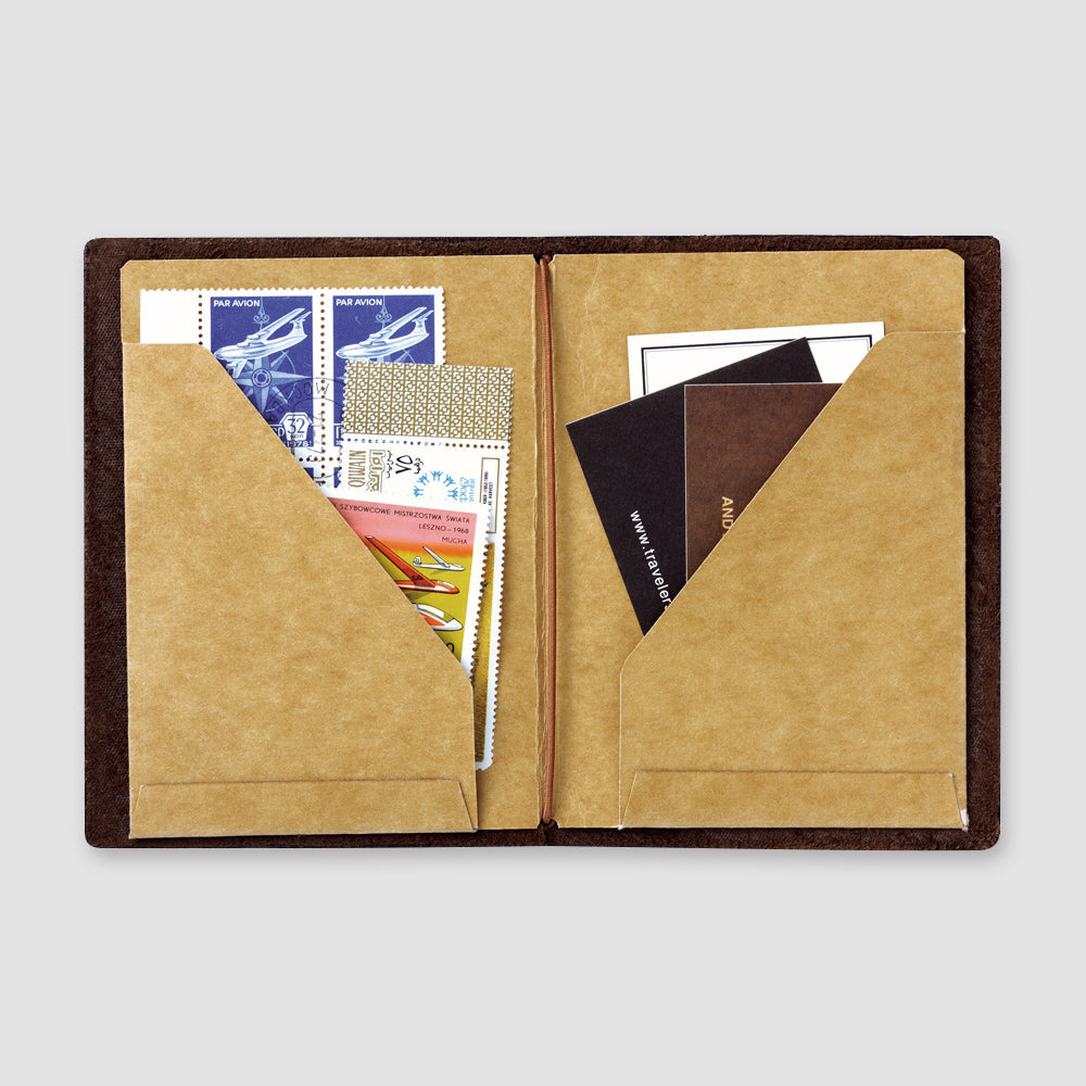 TRAVELER'S COMPANY 010 Passport Sized Refill - Kraft Paper Fold