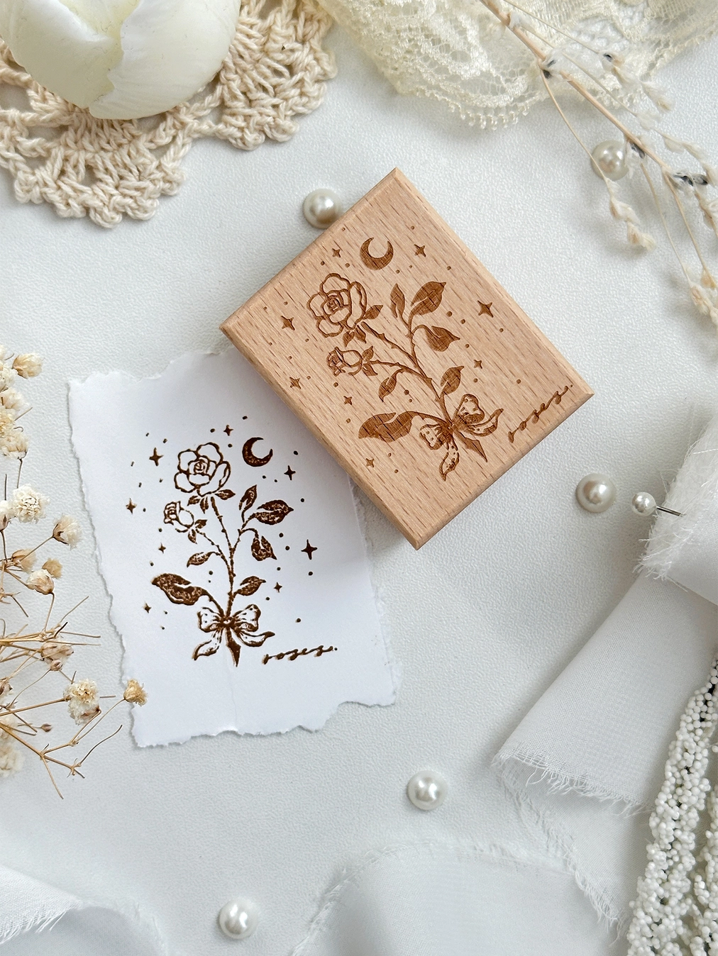 Leelajournals - Midnight Rose Wood Stamp