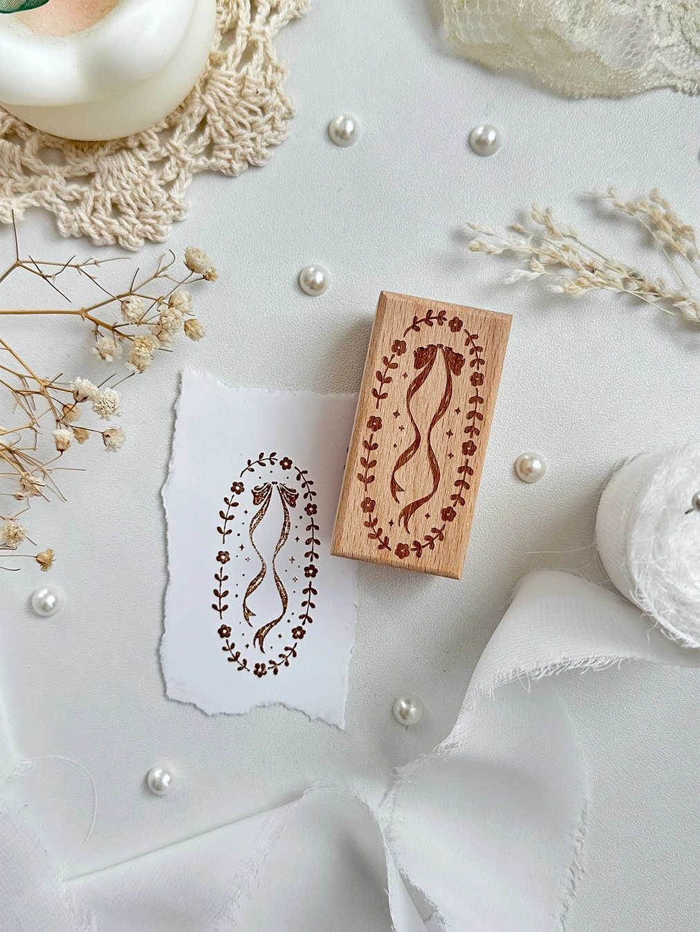 Leelajournals - Flowers & Bows Wood Stamp