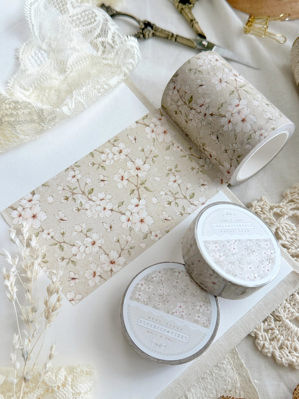 Leelajournals - Beige Sakura Floral Washi Tape