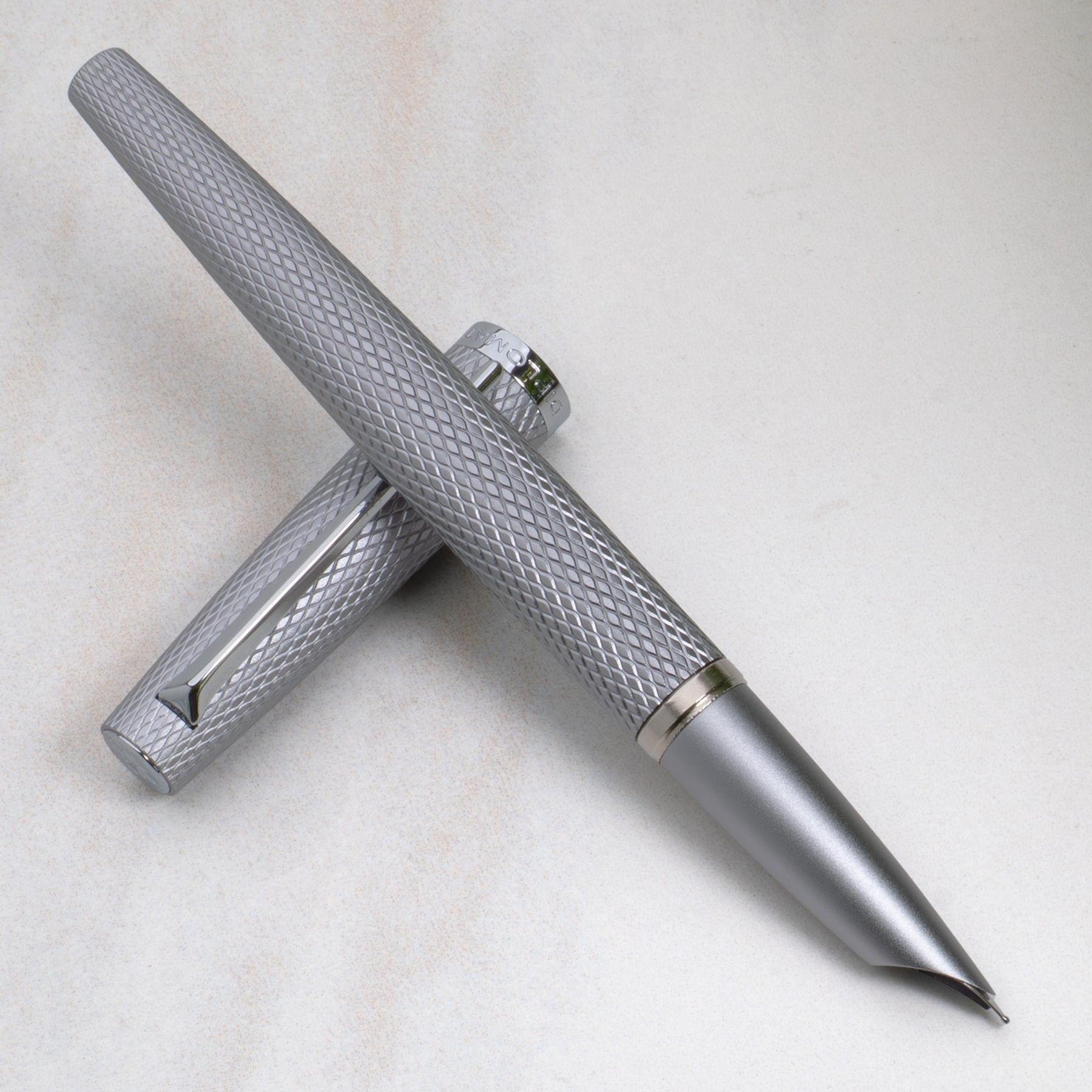 Diplomat Viper Silver Fountain