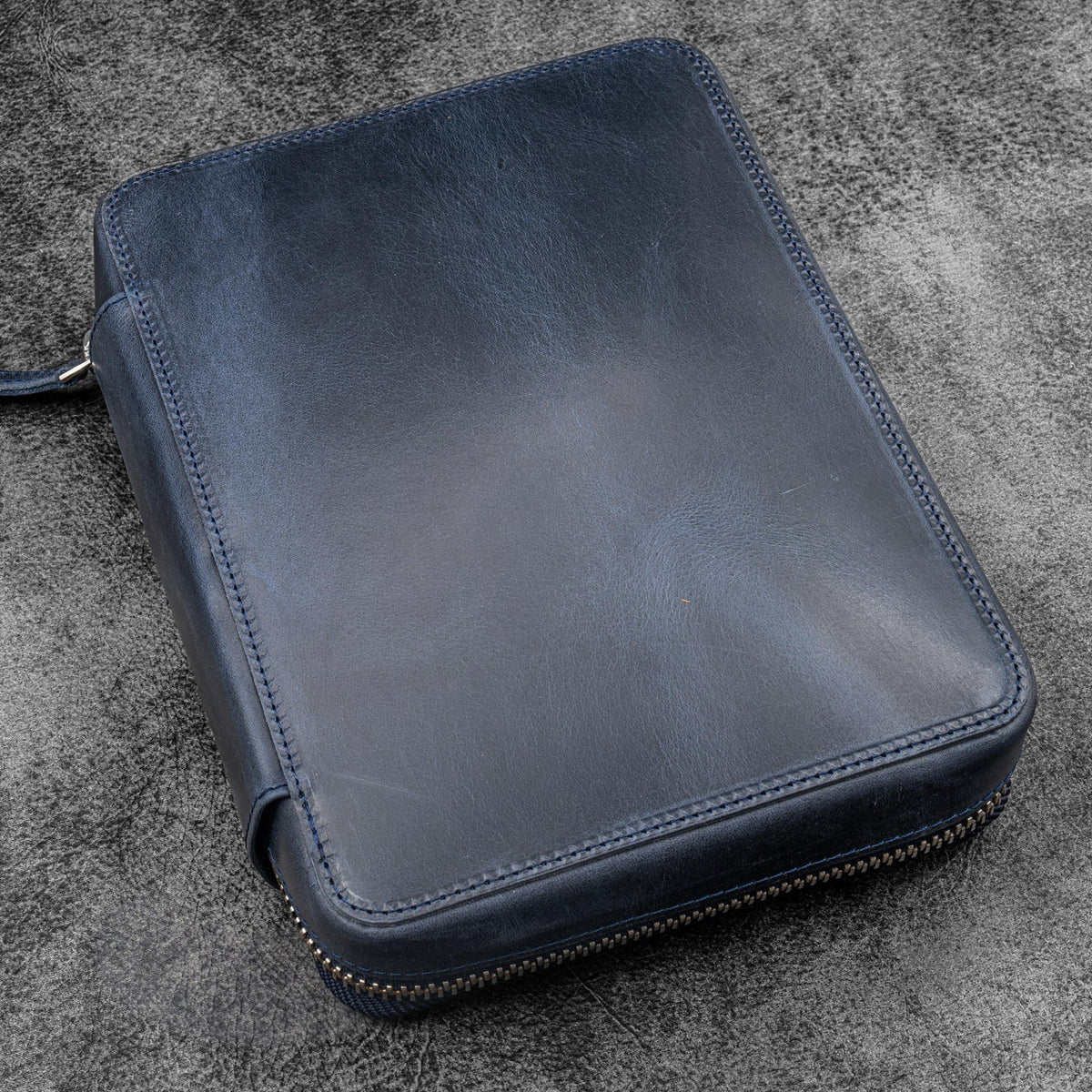 Galen Leather Co. Zippered A5 Wide Expansi Folio - Crazy Horse Navy Bl