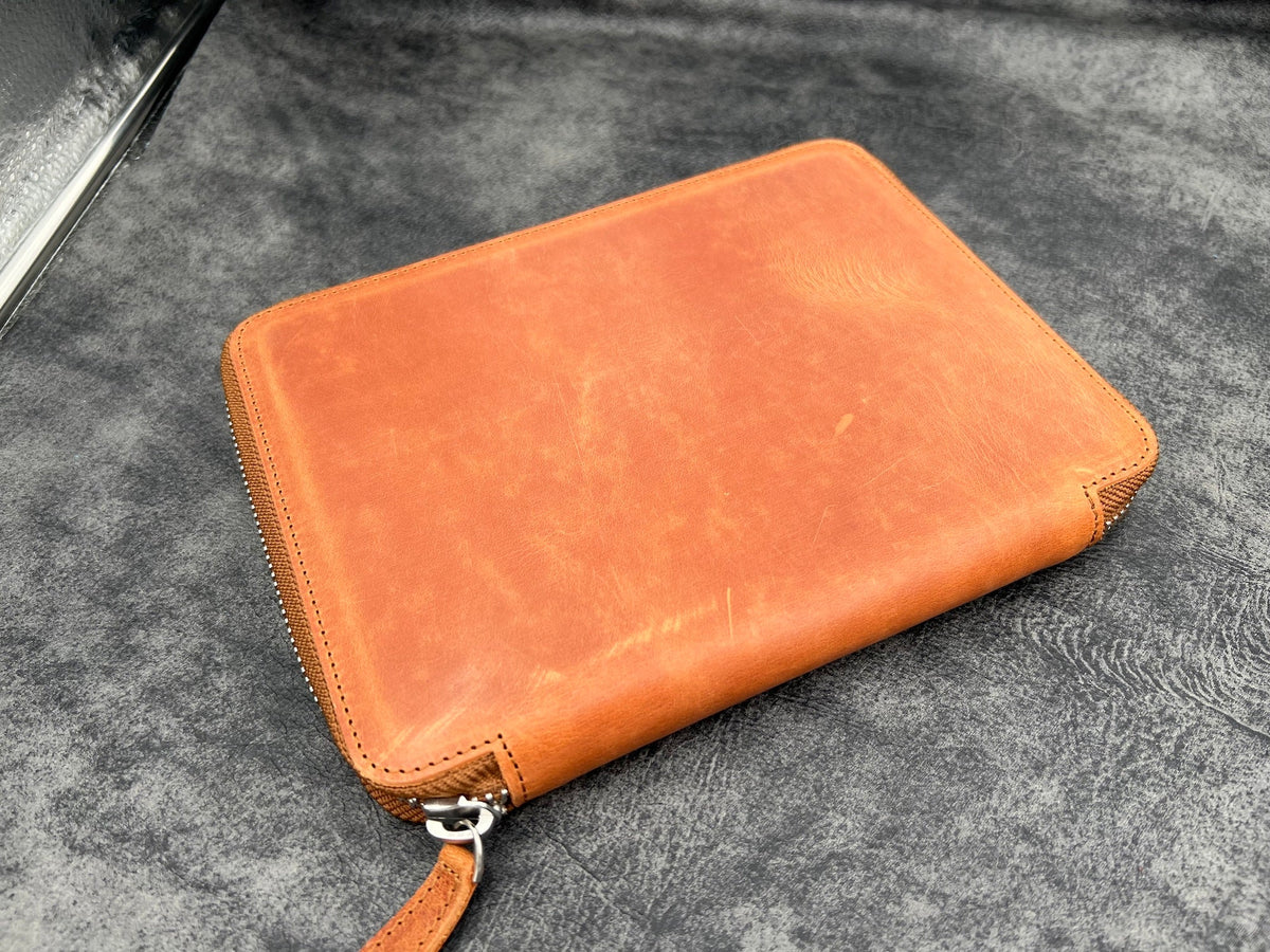 Galen Leather Co. Zippered 10 Slot Pen Case with A5 Notebook Holder- Crazy Horse Tan