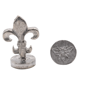 Global Solutions Metal Wax Seal 3/4" with Fleur-de-lis handle - Bee