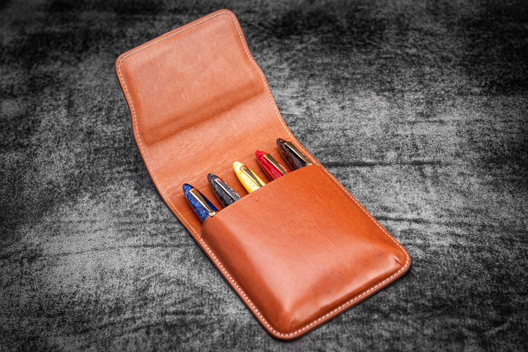 Galen Leather Co. Magnetic Flap Pen Case for 5 Pens - Brown