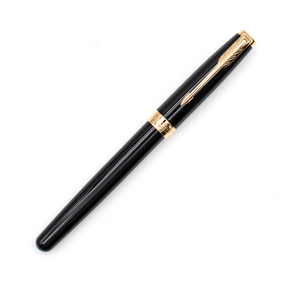 Parker Sonnet Black Lacquer with Gold Trim Fountain Pen