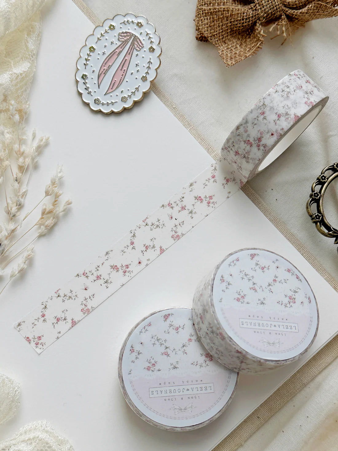 Leelajournals - Pink Roses on Ivory Washi Tape