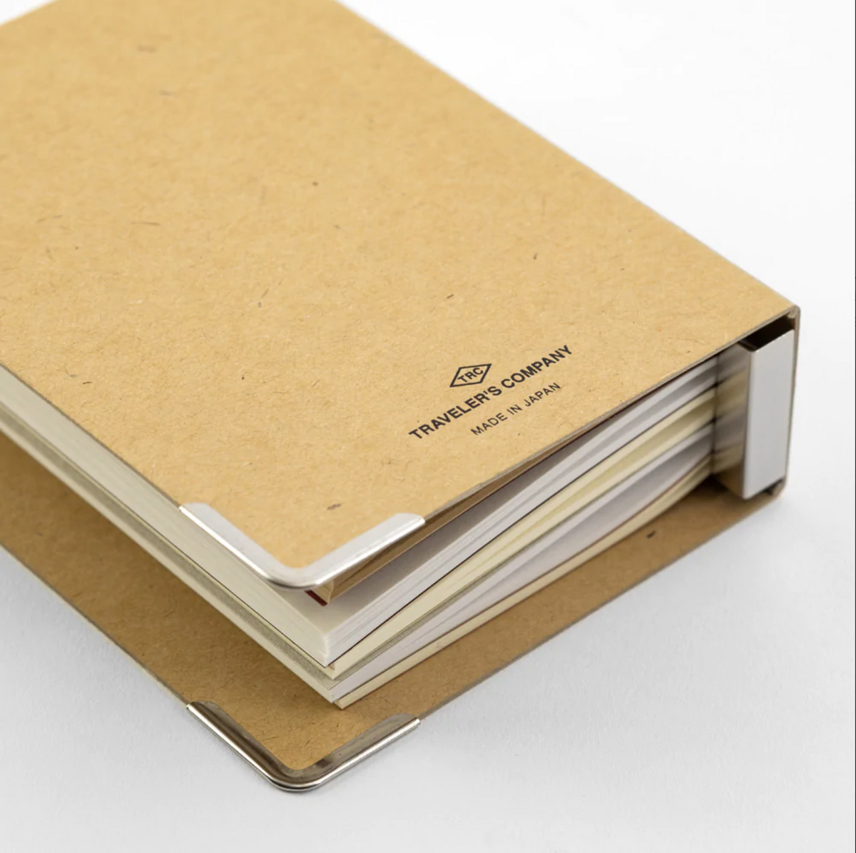 TRAVELER'S COMPANY Passport Sized Binder 016