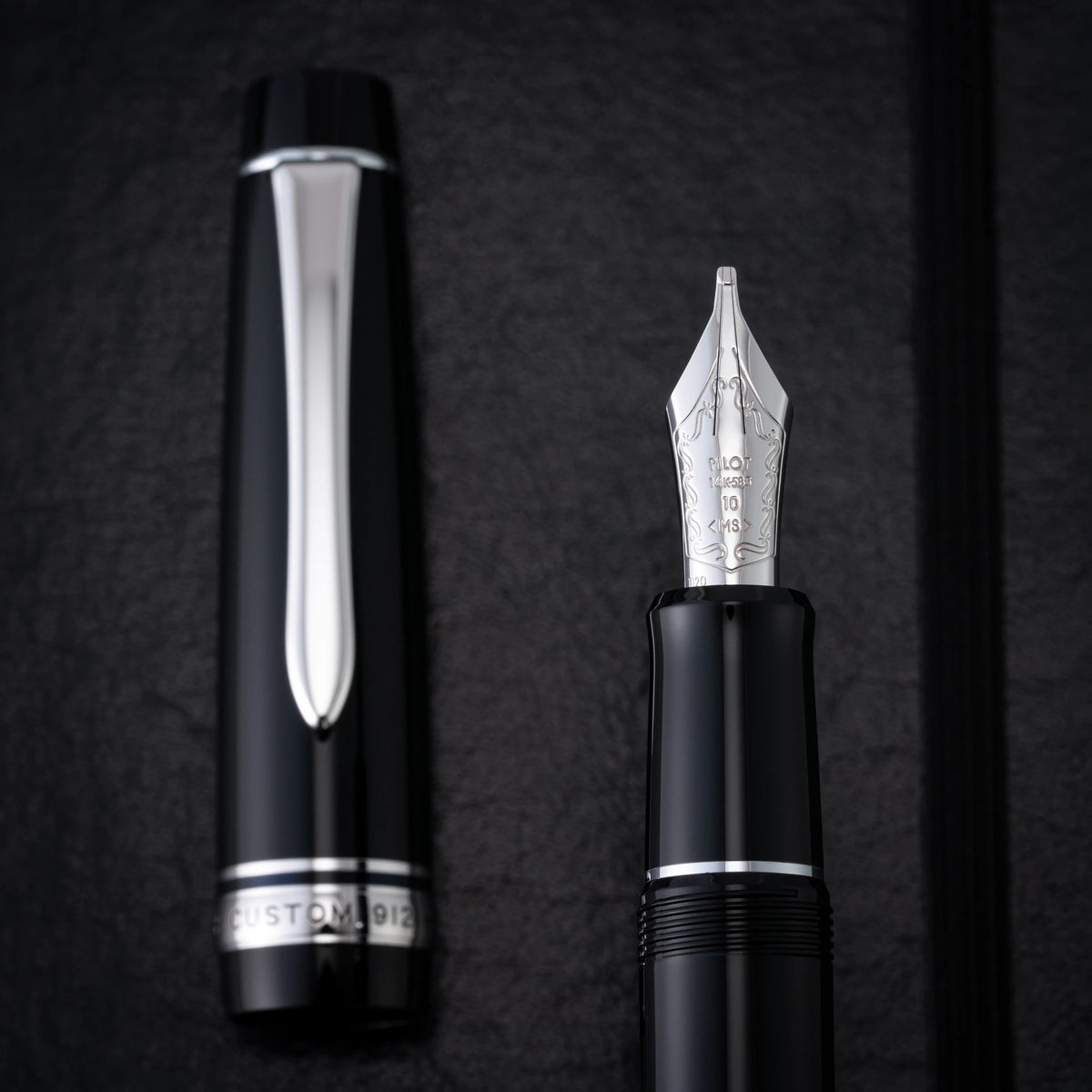 Pilot Custom 912 - Black with Rhodium Trim