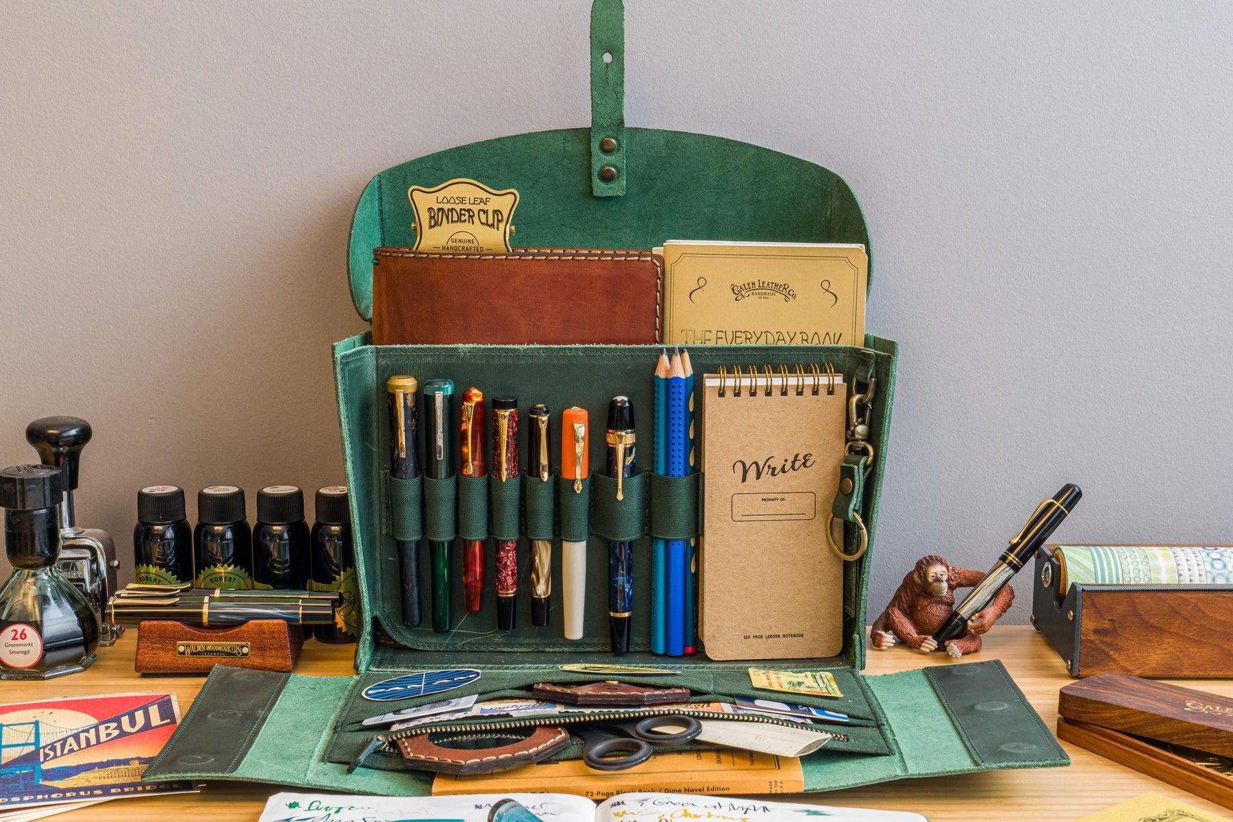 Galen Leather Co. Writer's Medic Bag- Crazy Horse Forest Green