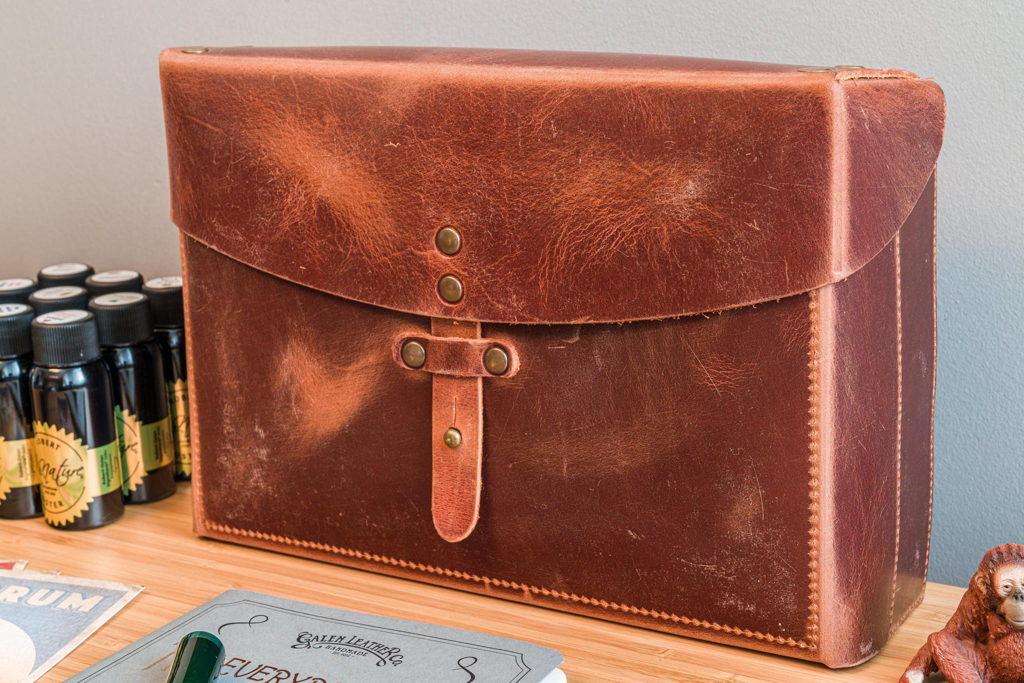 Galen Leather Co. Writer's Medic Bag- Crazy Horse Tan
